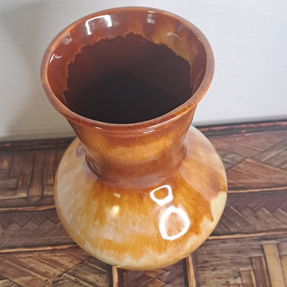 Made In Italy Pottery Vase - Picture 3 of 5